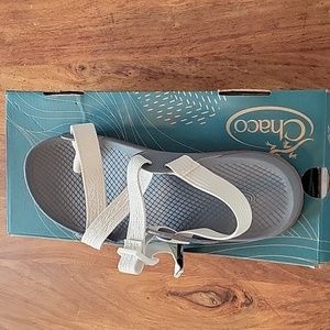 Brand New Chaco Lowdown2 Sandal
